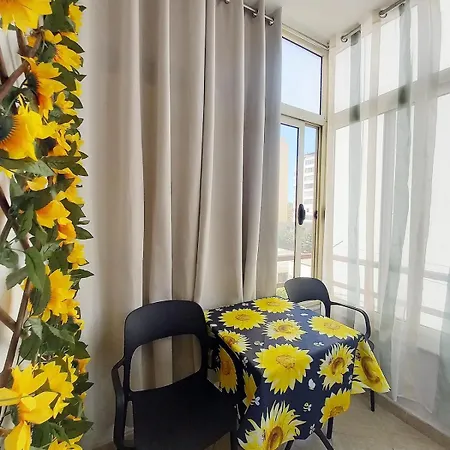 Sunflower Lejlighed