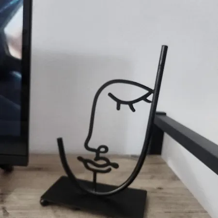 Sunflower 公寓 Durrës